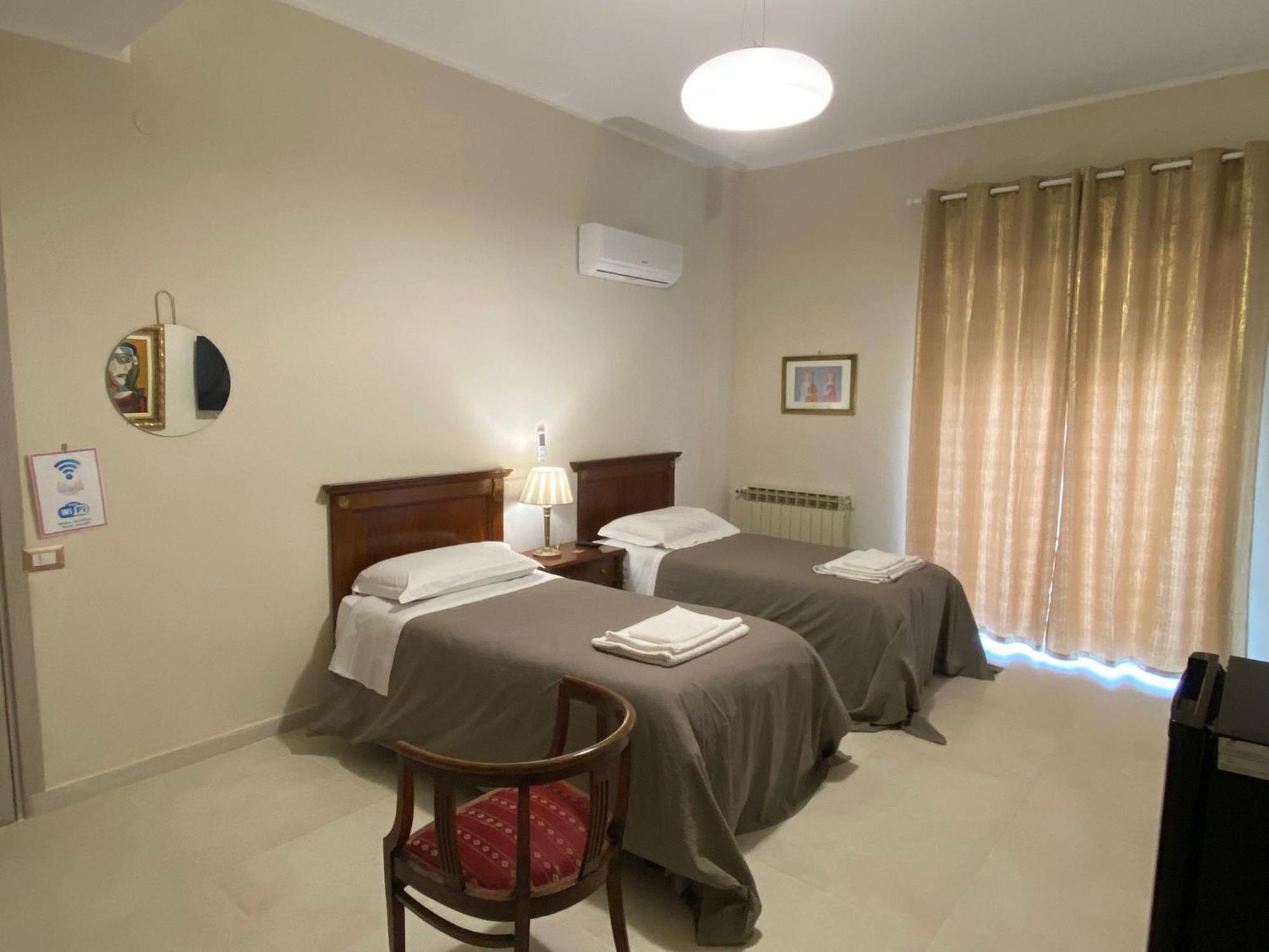 Casa Contesse Ideale Per Famiglie E Gruppi, Vicino Lo Stadio Couette-café Messine